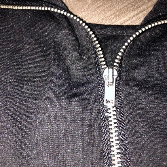 ZARA reverse crop top - Picture 7 of 7